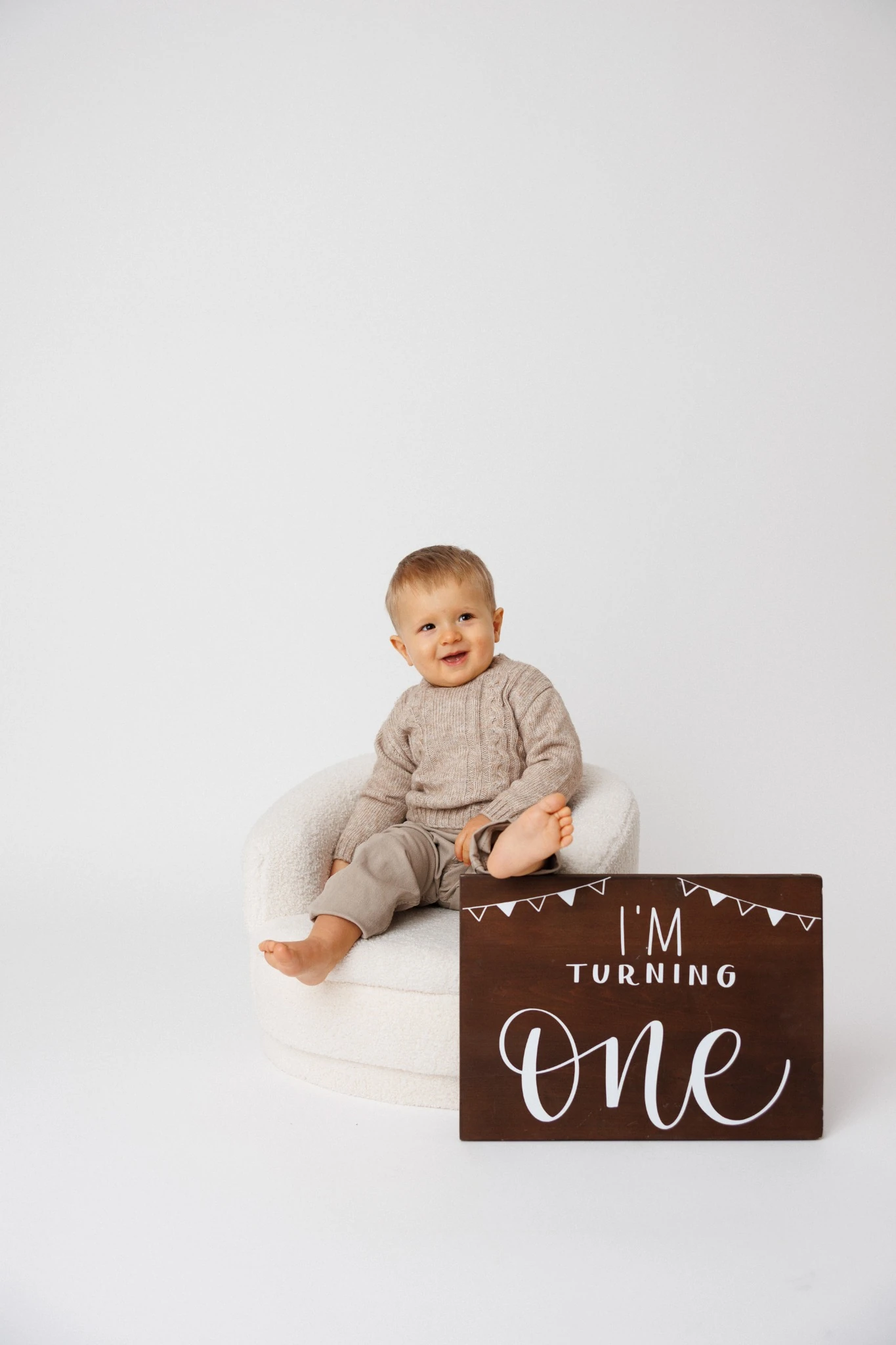 Детска фотосесия – бебе на 1 годинка